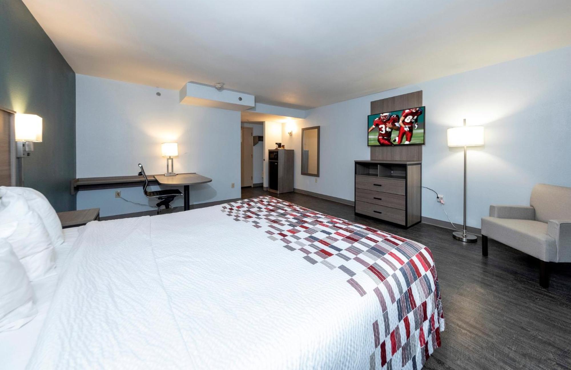 Red Roof Inn & Suites Wilmington - New Castle Eksteriør bilde